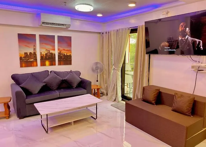 Elegant Nook Apartment *