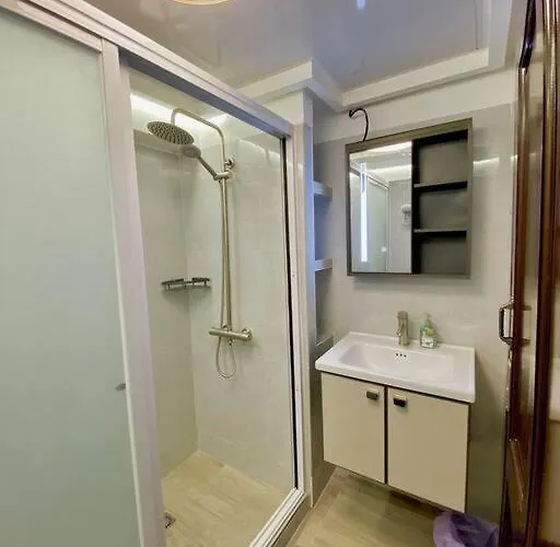 Elegant Nook Apartment Lapu-Lapu City